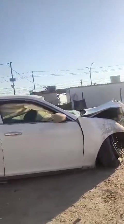 السلام عليكم للبيع اوباما 18 رقم اربيل هذا حادثه باقي التفاصيل خابر وتدلل السعر 130 وبيه مجال للطيبين رقم الهاتف ***********
