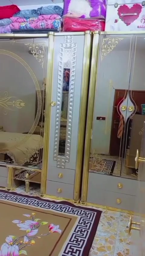غرفه نضيفه ١١ قطعه للبيع مليون وبيهه مجال ***********
