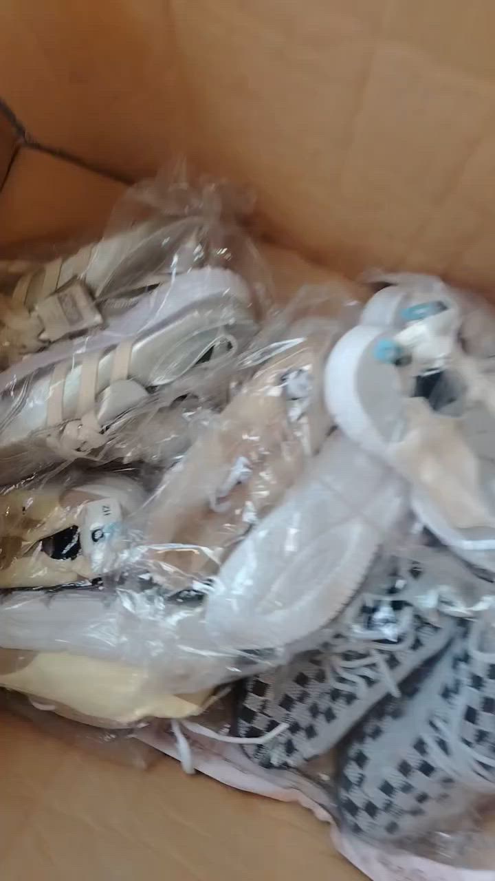 على 3250شلع  مشكل قياس او موديل اكو توصيل


**إذا كنت صاحب هذا الإعلان وتريد حذفه لأي سبب، رجاءا أرسل رسالة إلى الدعم الفني**