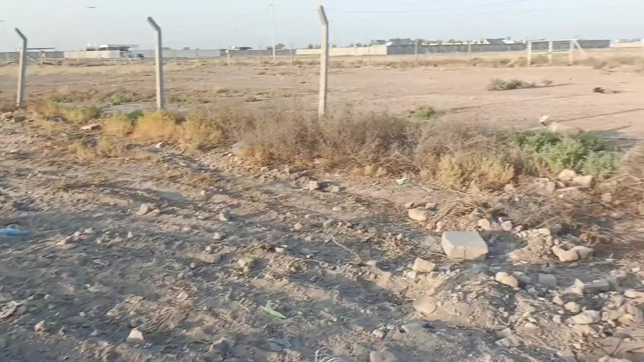 سلام عليكم أرض للبيع ، دونمين طابو سند 25مسيجات بسيم داير مايدور لوجه 24نزال 124 وضهر 52يرهمن سكن ويرهمن من مزارع يبعدن عن الشارع 100متر المنطقه ابو غريب السميلات مجمع الشاليهات *********** 
*********** للستفسار أكثر يرجا تواصل علا وتساب
