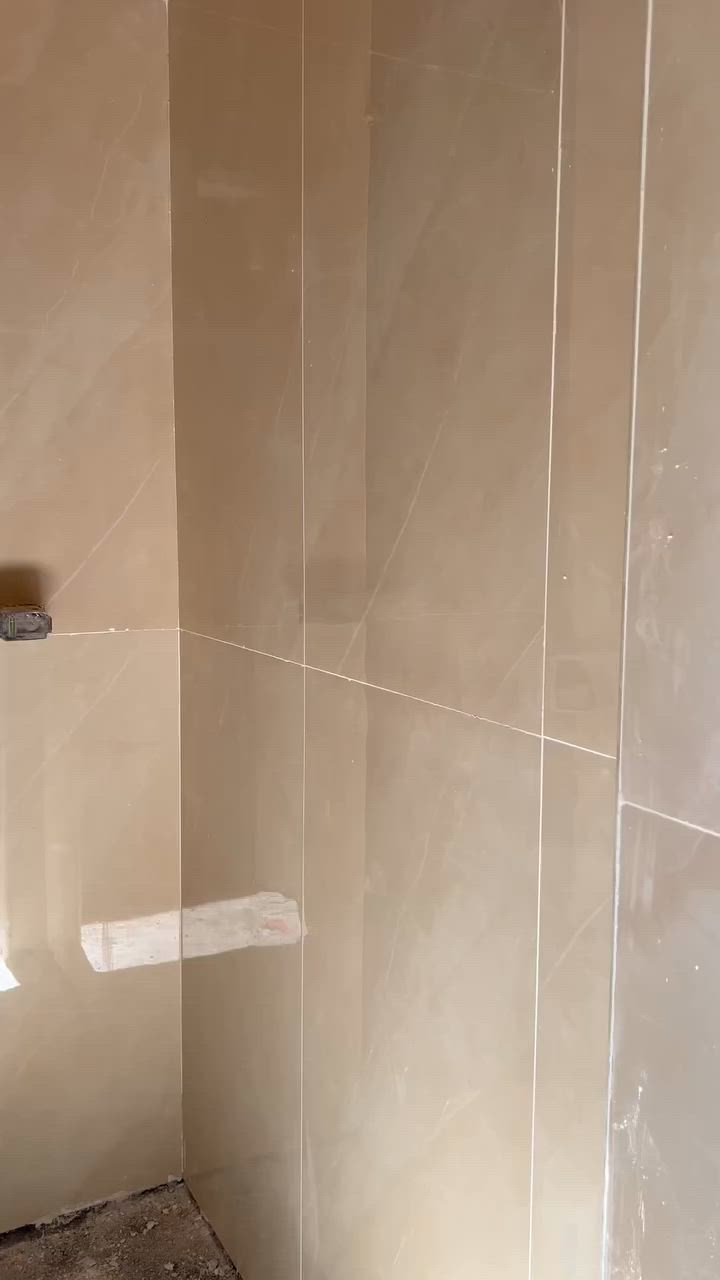 علي ناصر
الرقم واتساب ***********

العمل بورسلين هندي قياس 120*60
