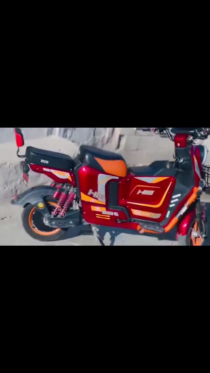 السلام عليكم♥️
متاح دراجه شحن h900 
كامله مابيهه اي نقص 
سعرها 450وبيها مجال قليل
*********** رقم صاحب الدراجه
مكان الدراجه كركوك
