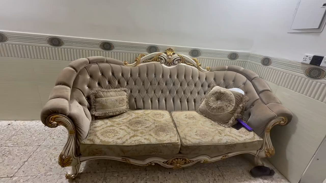 تخم ١٢مقعد ماركة خشب زان ويوجد اثاث بيت بسعر مناسب


**إذا كنت صاحب هذا الإعلان وتريد حذفه لأي سبب، رجاءا أرسل رسالة إلى الدعم الفني**