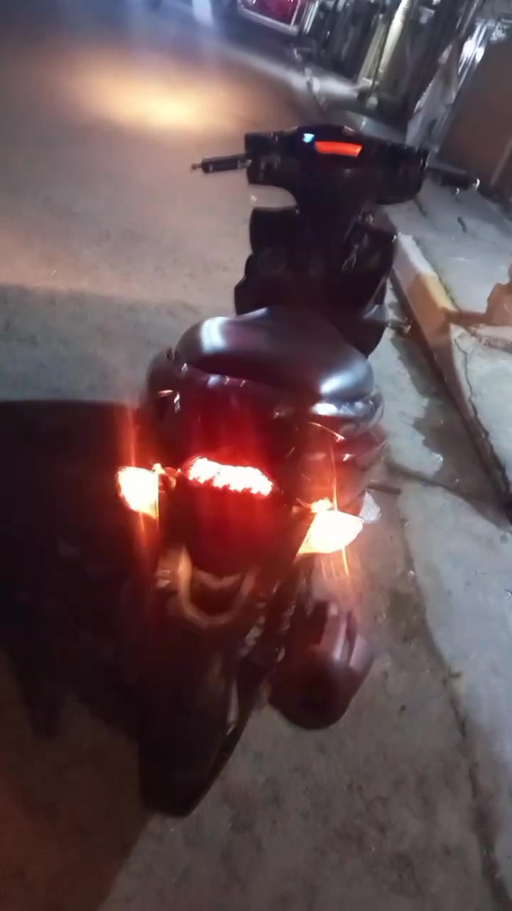 سلام عليكم
GTR للبيع كفاله عامه برغي ممفتوح بيهه 
كهربائيات كلهه شغاله دراجه شلعه ومعدل فول
الرقم للتواصل/ *********** /مكاني بغداد 
متواجد واتساب
