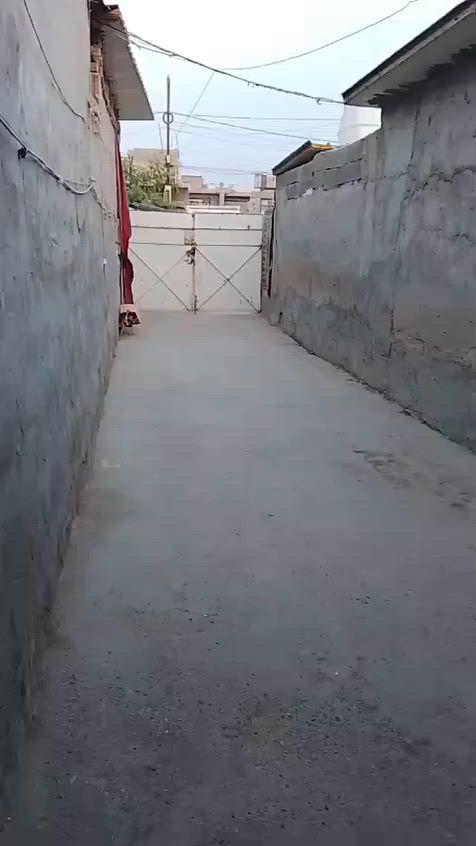 العنوان
سلام عليكم شباب قرب مدرسه الكرفانات بيت للبيع
المساحه 150 
الرقم ***********
