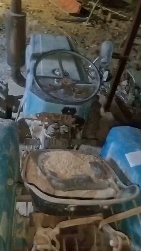 جراره مسيبوشي اربع سلندر وضع الشركه٣ ملاين وراها خرماشه ومعدلان ابو القرص توني مفصلهن ورباشه يرادلها تعديل العنوان الناصريه  ***********
