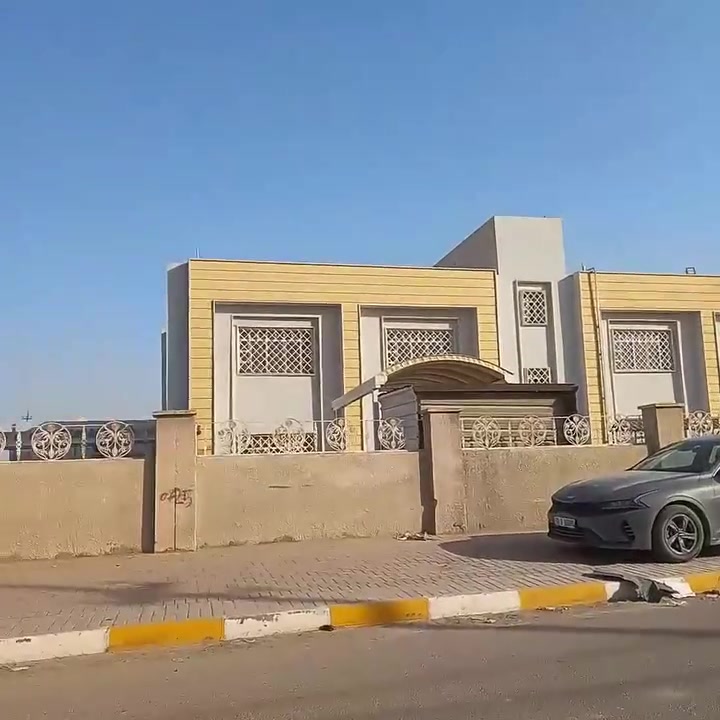 عرصه للبيع حي الفرات تقع على شارع ١٥ متر مساحه ١٩٠ الواجه ٩ الاستفسار ***********
