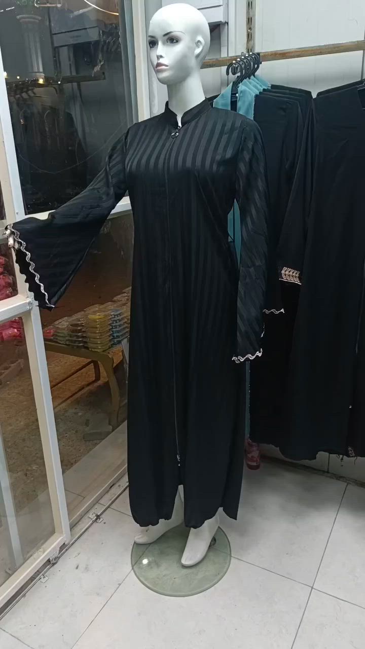 ‏خفيف بالفصل، فخم باللبس، ويعطي هيبة ناعمة بكل طلّة 🌸
‏متوفر بقياسات تناسب مختلف الأوزان ✨


**إذا كنت صاحب هذا الإعلان وتريد حذفه لأي سبب، رجاءا أرسل رسالة إلى الدعم الفني**