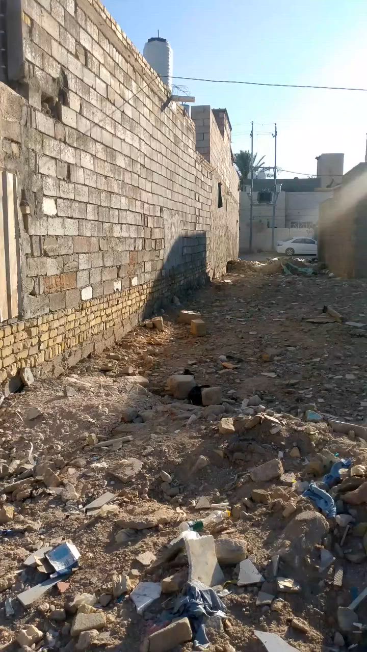 عرصه 102متر
6*17
قرب دور الحوزة  شارع ميثم التمار 
سعرها 8 مع مجال 
***********
