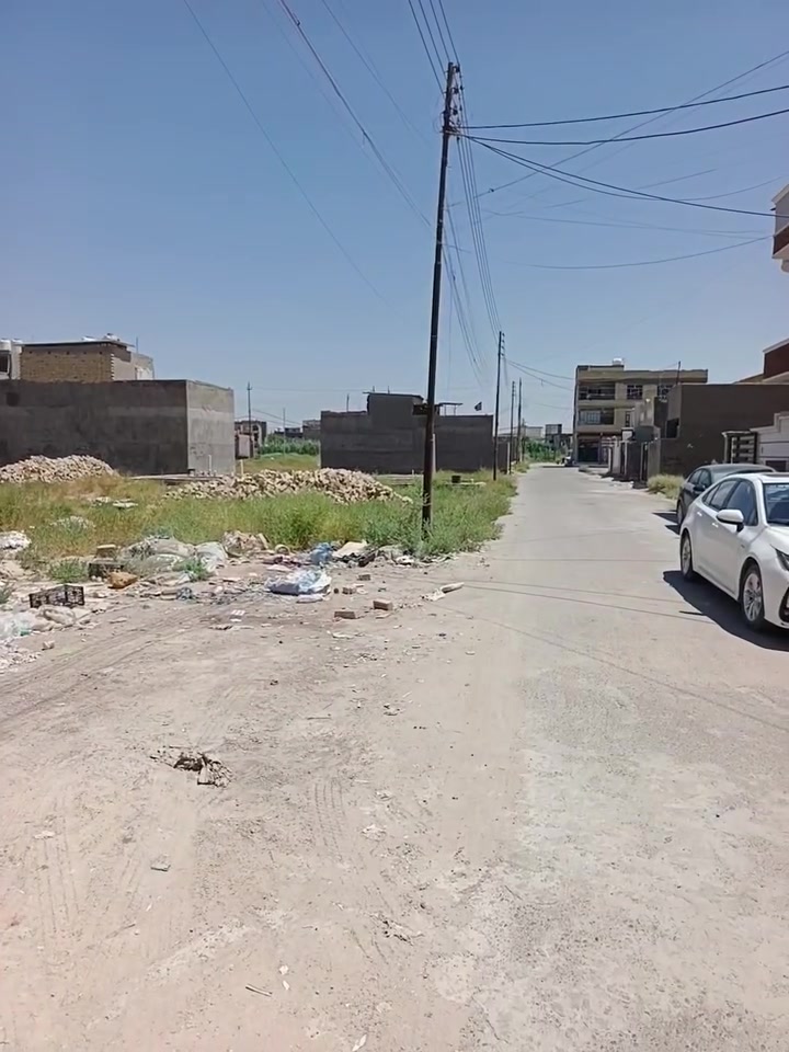 سلام عليكم بيت  100متر طابقين للايجار  
3غرف نوم
الدورة البوعيثه مجمع الرحمن 
ثاني فرع عن الشارع الرئيسي
سعر الايجار 500
***********
