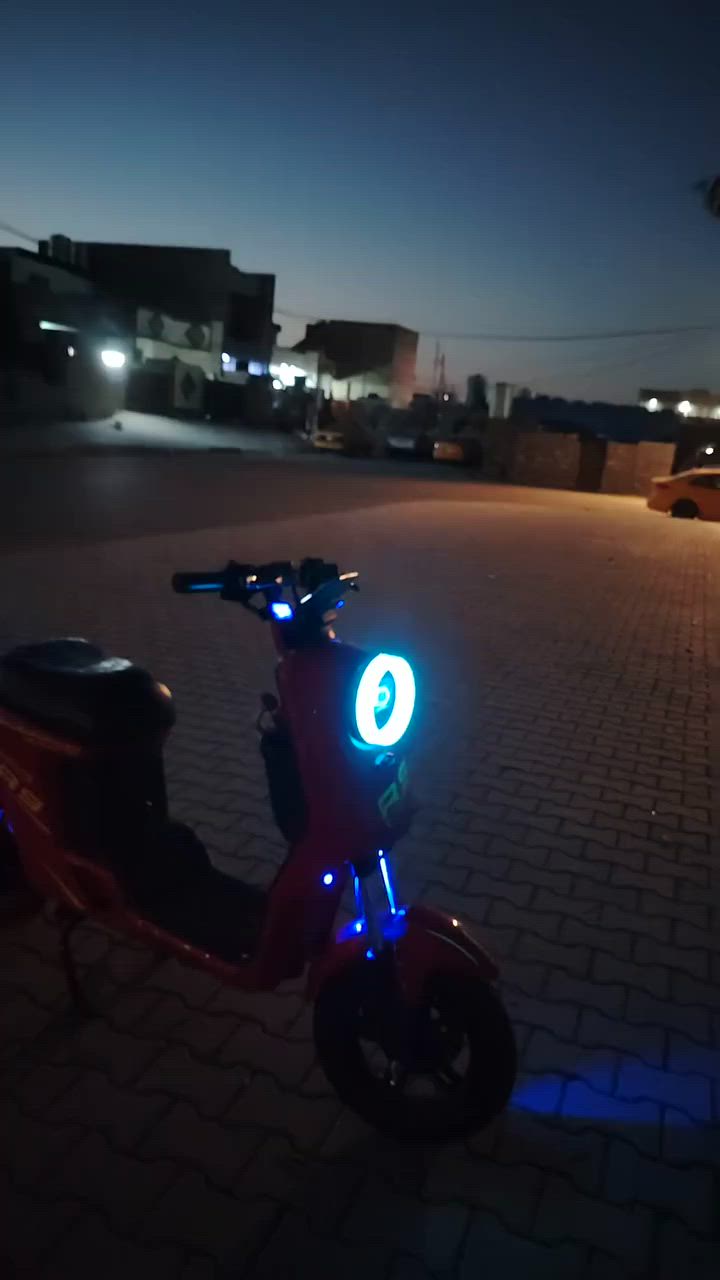 دراجه R9 2025 فول مواصفات
نضافه 75٪. عقل رياضي. دبلات رياضي. دسكات ونلي. دراجه كامل ختم ولي من التاير للشاشه ملف ولي كامل ملحقاتها وياها سله و غراضها بطاريات فيتنامي أصلي صار شهرين من شادهن
عطلاتها: تبديل السرعه عاطل ثابت على الثاني و الشاشه مال شحن طافي خطين
السعر 400 و بيها مجال مكاني كركرك حي النصر الشراي يراسلني


**إذا كنت صاحب هذا الإعلان وتريد حذفه لأي سبب، رجاءا أرسل رسالة إلى الدعم الفني**
