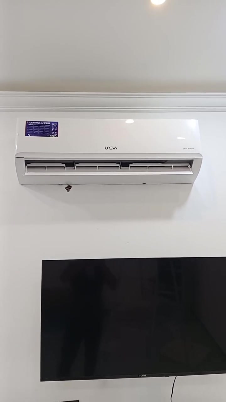 تنصيب سبلت نوع uneva طن ونص انفيرتر  مع الضمان بلعمل 
نصب سبالت ❄️ صيانة ❄️ إدامة ❄️ تجهيز
       للاستفسار و الاتصال والمراسلة 📞
       *********** 
             🕛 يوجد واتساب 🕛
