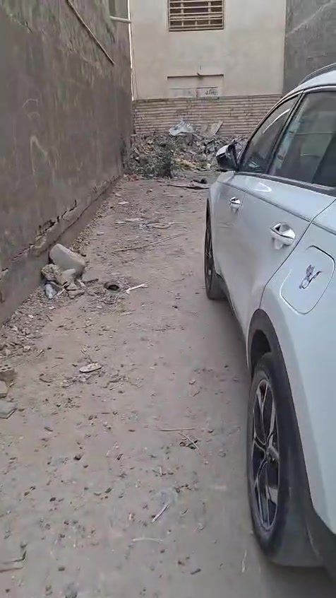 سبورتج موديل ٢٠ ماشيه ٤٠ الف مكفوله من الصبغ موصفات EX السياره مكفوله من الضربه  حادث غرق بسيط  السعر ١٧٠ للاستفسار ***********
