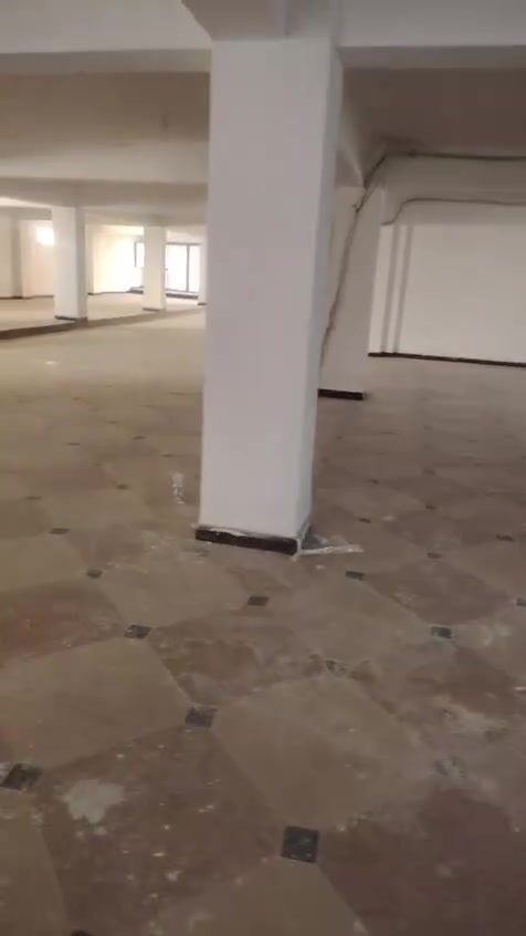 🏗️ شركة حرير بغداد للمقاولات
للبناء والديكورات والتشطيب

✨ تصميم وتنفيذ ديكورات وتجهيز صالات الألعاب باحترافية ✨

نحوّل صالة الألعاب إلى مساحة عصرية وجذابة بتصاميم مبتكرة وتشطيبات عالية الجودة، لتوفر أجواء ممتعة ومميزة تناسب جميع الأعمار.

🔹 تصميم وتنفيذ ديكورات صالات الألعاب
🔹 جبسن بورد وسقوف ثانوية عصرية
🔹 بديل الخشب وبديل الرخام
🔹 أعمال الصبغ والديكورات الداخلية
🔹 تنفيذ الأرضيات والإضاءة الحديثة
🔹 تشطيبات متكاملة ولمسات نهائية فاخرة

💳 الدفع نقداً وبالتقسيط
📍 بغداد

📞 ***********
📞 ***********
