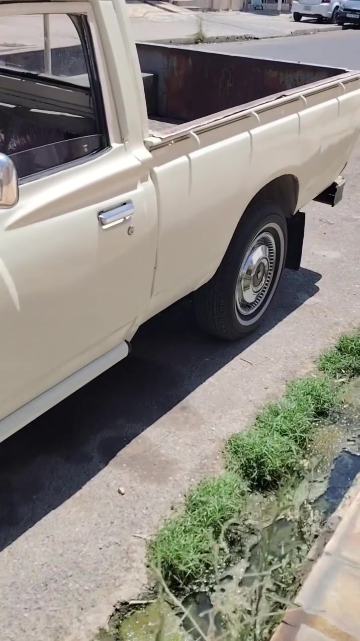 بيكم دادسن 79رقم جديد سنويا جديده كابون بانزين تريد تحويل تريد وكاله من الشرعي ***********/***********
