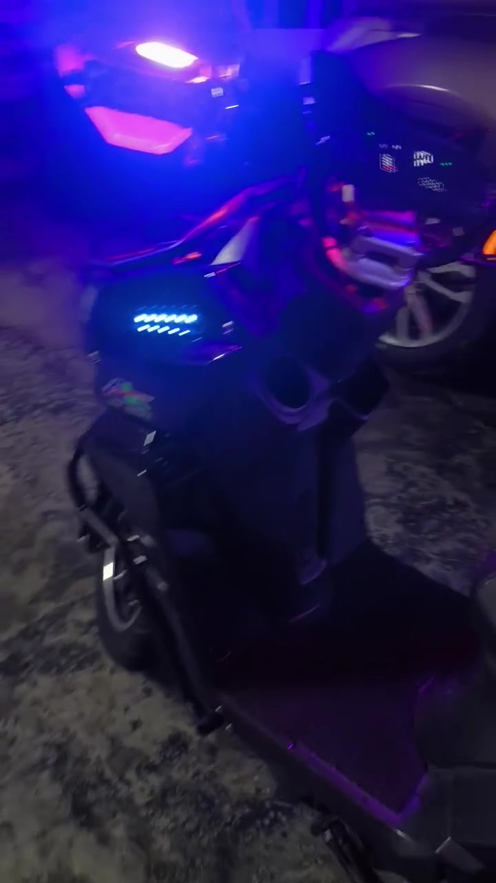 السلام عليكم من رخصت الادمن
رجاء المو شراي لا يتصل( اقرة التفاصيل) واتصل 📞

وحش الكون أباتشي 🔥2025 

ملف 3000 

3 سرع 

سرعة 99  بالويز يقرة 75 حقيقي 

دراجة نشطة ونضيفة حيل 

6 بطاريات مسطرة (40 امبير) تمشيك 60 كيلو شرط فحص 

دبل اشارة +يمنه + يسرة 

لايتات عالي ناصي( زنون ابيض) 

سويج + بصمة + كارت 

سماعات بلادية mp3 

دبلات خلفية شديتلهه مال (سكنس رياضي) 

والدراجة اذا تختلف عن الصور لاتاخذهه واذا بيهه نقص انطيهه الك بلاش  السعر (مليون و50) وبيهه مجال للطيبين 

للتواصل ه‍ ( ***********) وبي واتس آب
@إشارة
