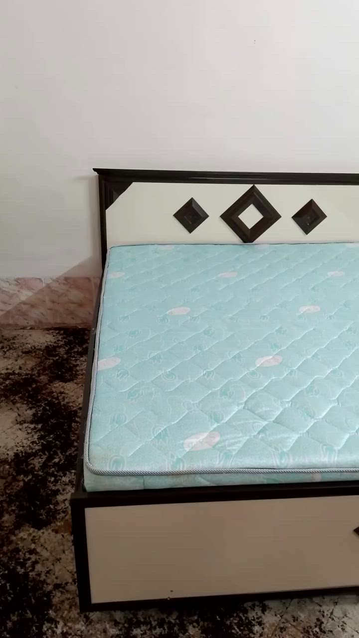 ئه م سيستمه ده ست كردي اصله بو فروشتن زور خاوينه دوشه كي ده رجه يه كه نرخي 150 شوين كه لار هه ركه سيك ويستي تيل بو خاوني به كه هي من نيه تكايه نامه منيره ***********
