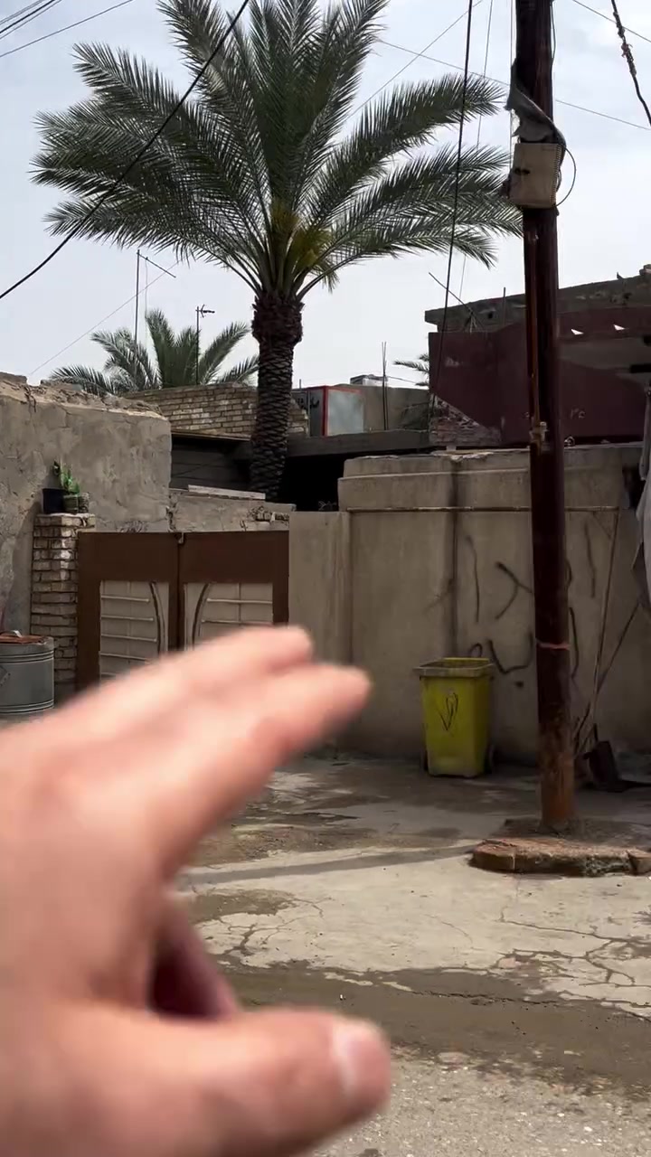 ▪️استثمار او سكن السعر بلاش        
🌹السلام عليكم ورحمة الله وبركاته
📌 رقم الإعلان: (130)
▪️بيهن (5)بيوت 

🔥 فرصة مميزة للبيع – الدار    مرتبة وموقع ممتاز 🔥

📍 الموقع: بغداد – الراشدية منطقة الانتصار شارع السوك       
📍 قريب على الخدمات 
📍 قريب جداً من الشارع العام 
📍يرهم استثمار او سكن 

🏡 التفاصيل:
▪️ المساحة: 880 م  
▪️الواجهة : 40 م
▪️النزال : 22 م
▪️ نوع الملكية: تخطيط عمراني  
▪️ تصميم عملي ومرتب 
▪️موقع استثماري 
▪️ موقع ممتاز وسهل الوصول
▪️فرصة ماتتعوض والسعر مناسب 

📞 للاستفسار والمشاهدة:
***********
***********
‭***********‬

مع الشكر والتقدير 🌹
#بغداد
#الانتصار
#بيت_للبيع
#عقار_بغداد
#طابو_ملك
#بيع_وشراء
#عقارات
#عقار
#بيت
#منازل_للبيع
#استثمار
#العراق
#بيت_جاهز
#بيت_عائلي
#عقارات_بغداد
#فرصة_للبيع
#دار_للبيع
#طابو
#عقارات_العراق
#بيوت_بغداد
#شراء_بيت
#عروض_عقارية
#بيت_جاهز_للسكن
