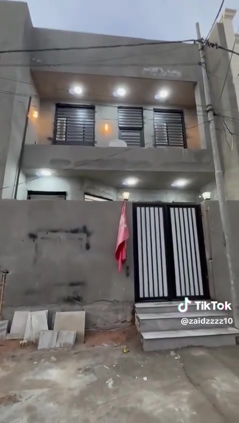 مجمع دار السلام على حوالي 100 سعره  مليون  مع الاثاث  ١٥٠ مليون ***********وتساب
