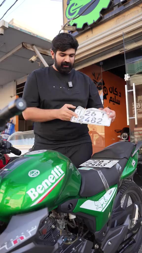 بنلي Benelli محرك 180cc.. عزم وقوة وهيبة بالشارع 🏁 📄 الرقم: صلاح الدين (مشروع وطني) 📍 المكان: بغداد - الدورة / الميكانيك - شارع الساعات 📞 للإتصال والتفاصيل: ***********
