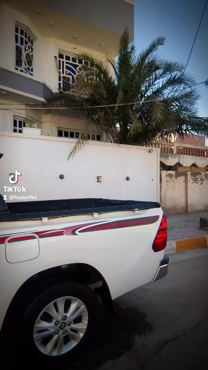 السلام عليكم للبيع تيوتا هايلوكس 2016 سعودي باب أول كير  اوتماتيك تخم تايرات جديدة اسبير مانازل      كفالة عامة سيارة جديدة مال بيت بيع أو امراوس مكان سيارة ديوانية الاستفسار على رقم ***********
