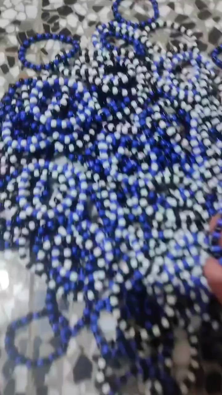 140قطعه ب10


**إذا كنت صاحب هذا الإعلان وتريد حذفه لأي سبب، رجاءا أرسل رسالة إلى الدعم الفني**