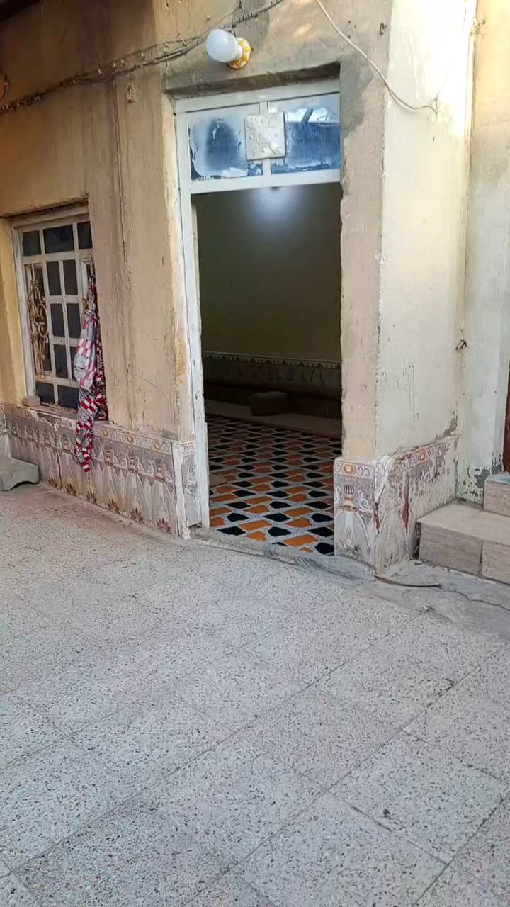 سلام عليكم بيت لبيع ب العكر الغربي جهت منصوريه يم موالد  شلاكه ‏‪***********‬‏
