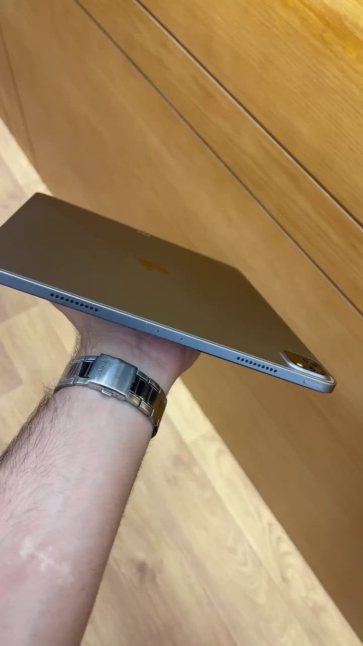 اخوان هذا الوحش للبيع
Ipad 12.9
2023 جيل سادس
معالج M2
256GB
مابي ولا شخط وكل ملحقاته وياه
بطاريته %89
دورات الشحن 222
مكاني نجف السعر 1,350,000 دينار عراقي


**إذا كنت صاحب هذا الإعلان وتريد حذفه لأي سبب، رجاءا أرسل رسالة إلى الدعم الفني**