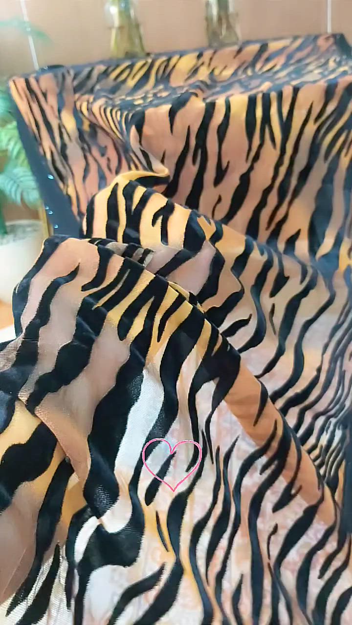 ئەم نەخشەیە نەخشەی ئاسایی نییە —👀
ئەمە هێزە، ئەمە کەسایەتییە 🐯🔥
پلنگ نەک تەنها لە دەشتدا شکۆمەندە،😊
لە جلەکەتدا ئەوەندەش بریقەداره ✨
بەردەستە بە  نرخی  جوملە🤩🥰


**إذا كنت صاحب هذا الإعلان وتريد حذفه لأي سبب، رجاءا أرسل رسالة إلى الدعم الفني**