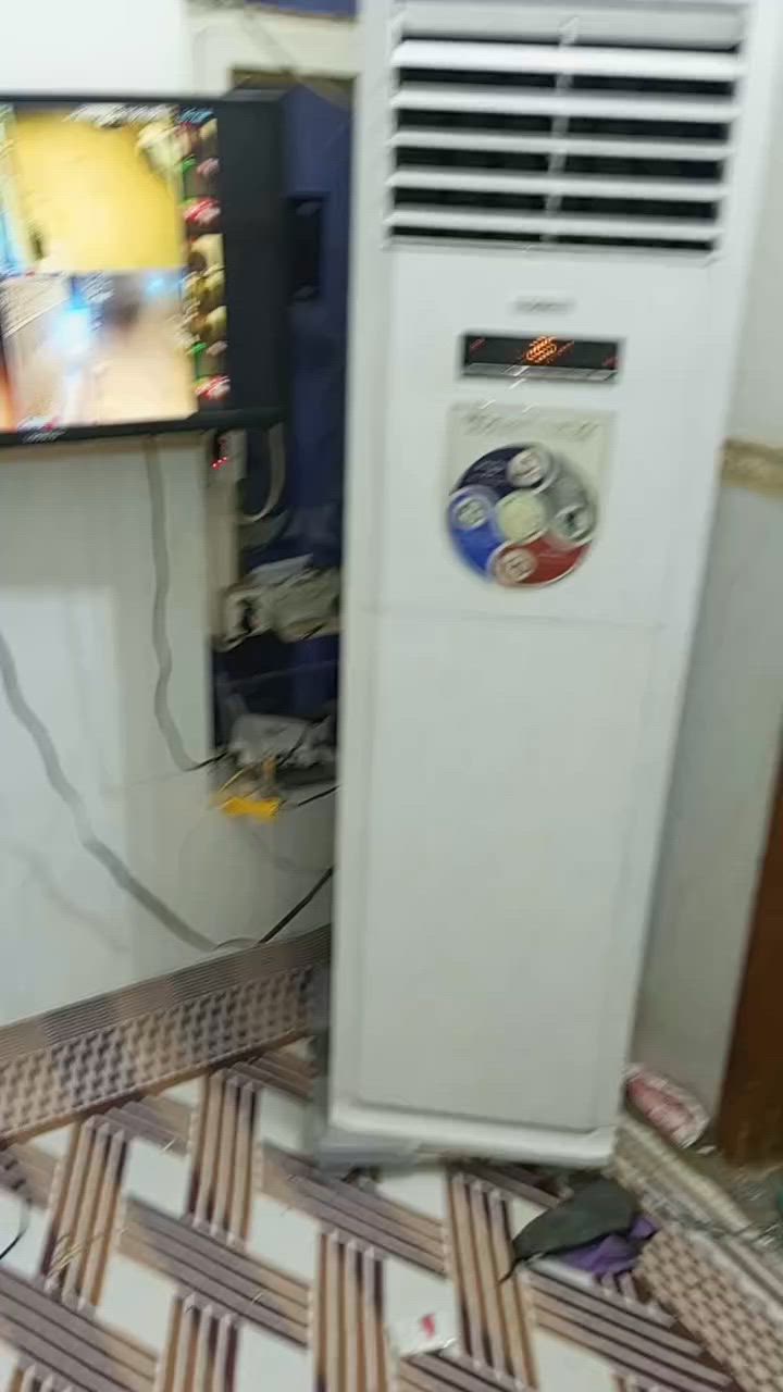 سبلت توسوت 3طن والثاني TCL 3طن ولثالث توسوت 2طن مشدودات بلبيت تفحص وتقتنق وجيب مصلح اذا كال بيهن شي تاخذهن بلاش وتخم 🇹🇷سبرنك 10مقاعد بيع مستعجل العنوان النجف الاشرف للستفسار بي وتساب ***********
