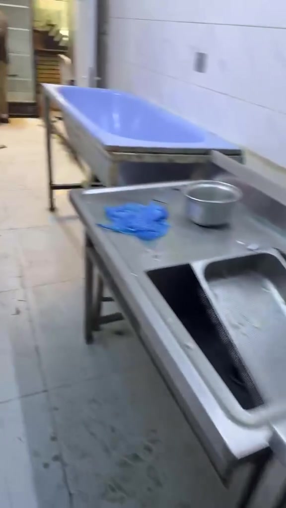 غراض مطعم كامله للبيع مكان بغداد ***********وتساب
