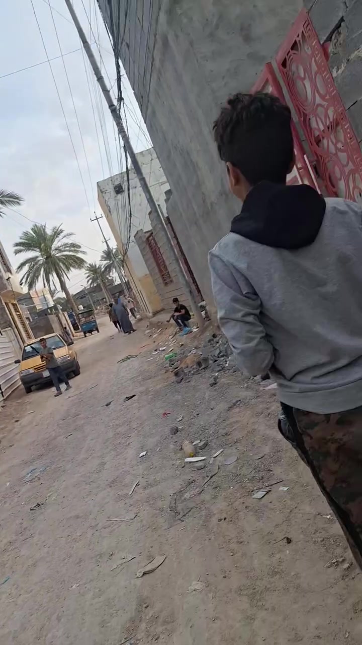 بيع مستعجل دار ٥٠م طابق ونص طريق بغداد عمود ٥٠ مع الاثاث سعر مناسب جدأ ***********
