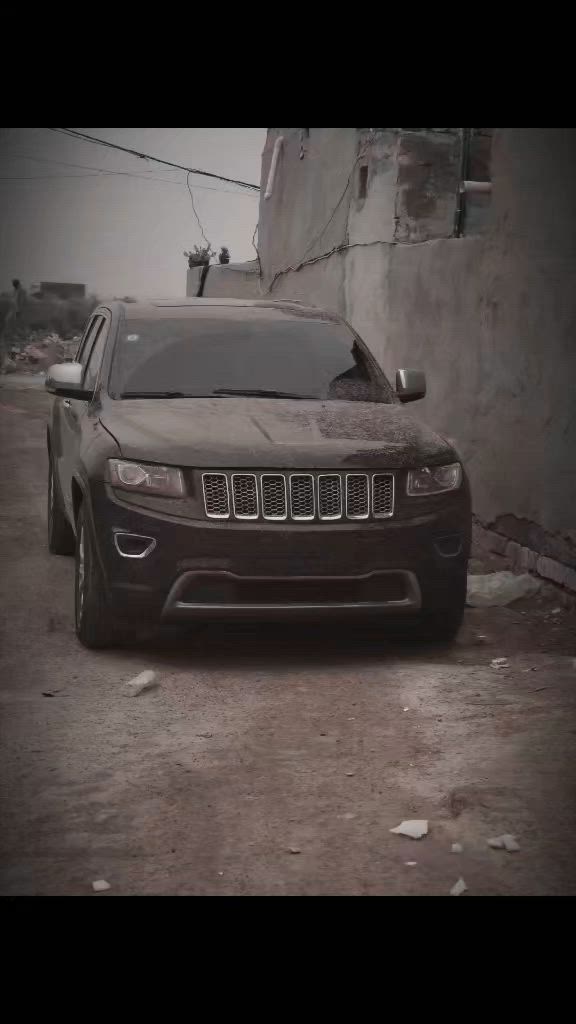 سلام عليكم سياره جيب 2015 وارد امريكي سياره ضرر خفيف بيه باب صدر ضربته بمريكه سياره بلا ارباك بلا شاصي سياره بيه مكانات صبغ سياره كامله عله اخر حبايه فول مواصفات لمتد اشاير بل مري تشغيل عن بعد جنطه كهربائية فتحه صقف كشنات تبريد تدفه تبريد ثلج تخم تاير جديد صدر جديد دوشمه كشنات ارضيه جلد جديد ادامه جديد باتري جديد براد جديد فافون الاصلي @ راديتر جديد 
ماء زيتي فقط واتربم جديد عبوه جديد سياره حلوه جاهزه @ 
مراوس يرهم حسب القناعه رقم خاص متواجد واتساب عادي ***********
