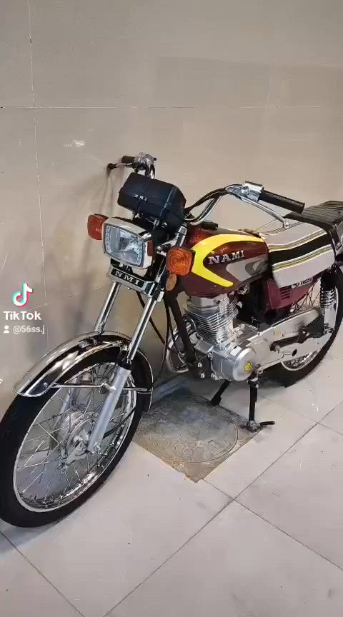 سلام عليكم دراجه للبيع تعمير جديد نامه اوراق سكنر
***********
