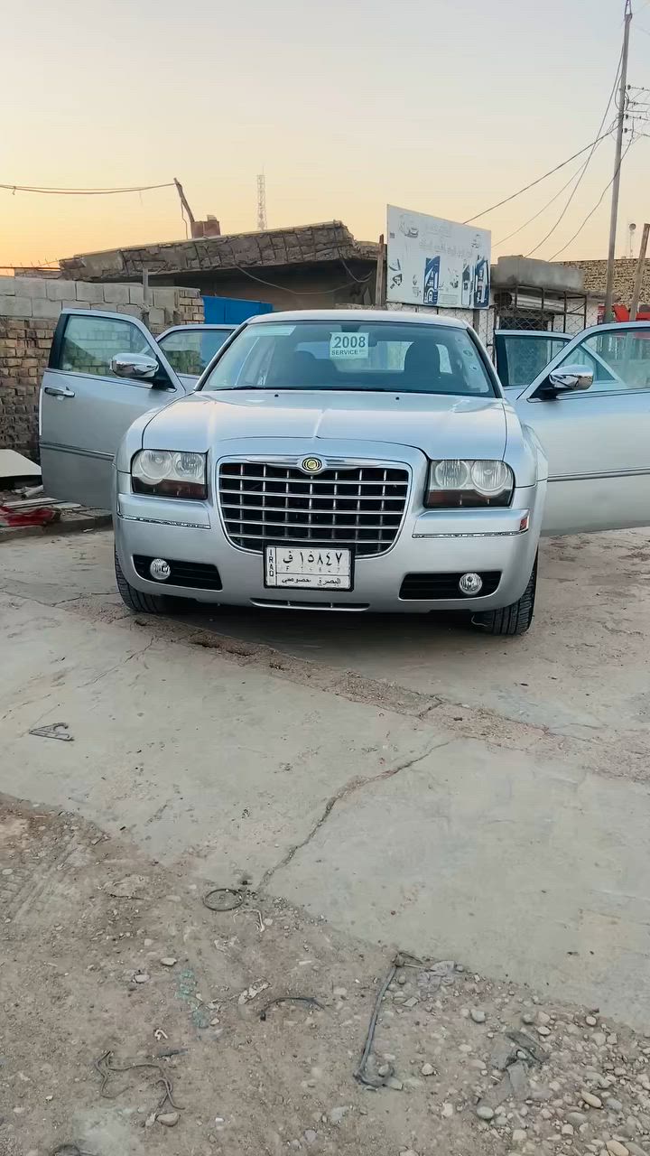 ياالله السلام عليكم
اوبامه مديل ٢٠٠٨ وارد كندي لا ضربه ولا تبديل مكينه ٦ سندر ٣٥٠٠تبريد تخم تاير حداديه لايت زنون سنويه ل٢٧ مشروع واطني رقم بصره 
بيه مكانات صبغ هلالات لوره ولرباع لبيباب خياس ومسويه جازه السياره 

***********
السعر ١٠٥ $وبيه مجال
