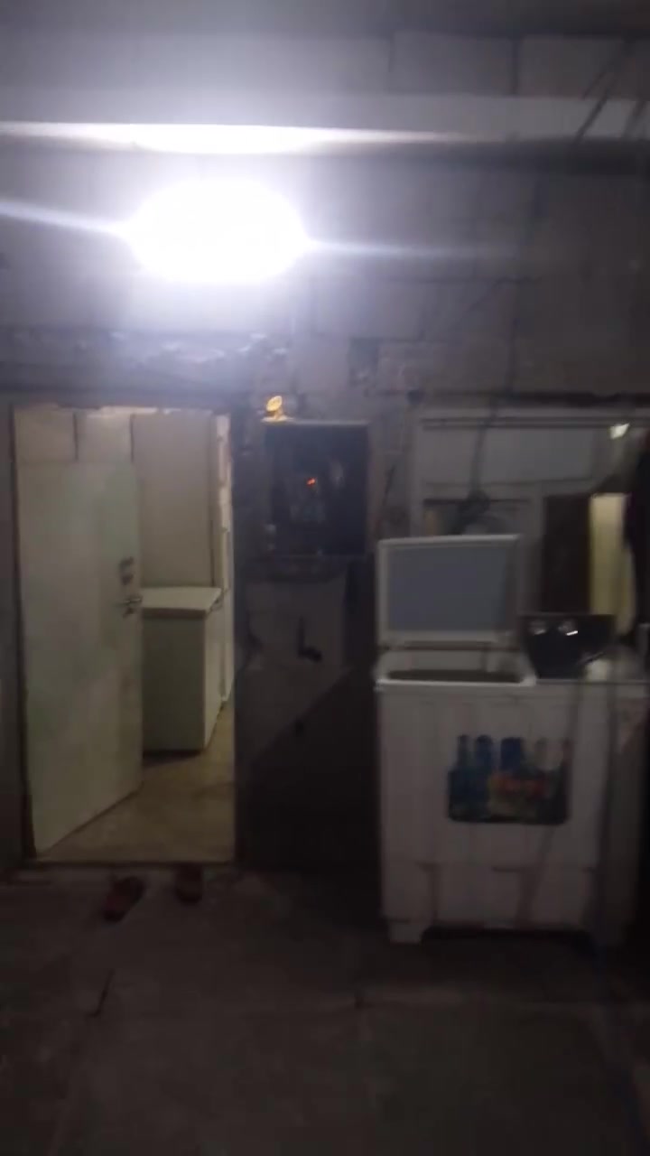 ***********بيت تجاوز قرب السوق الكبير
