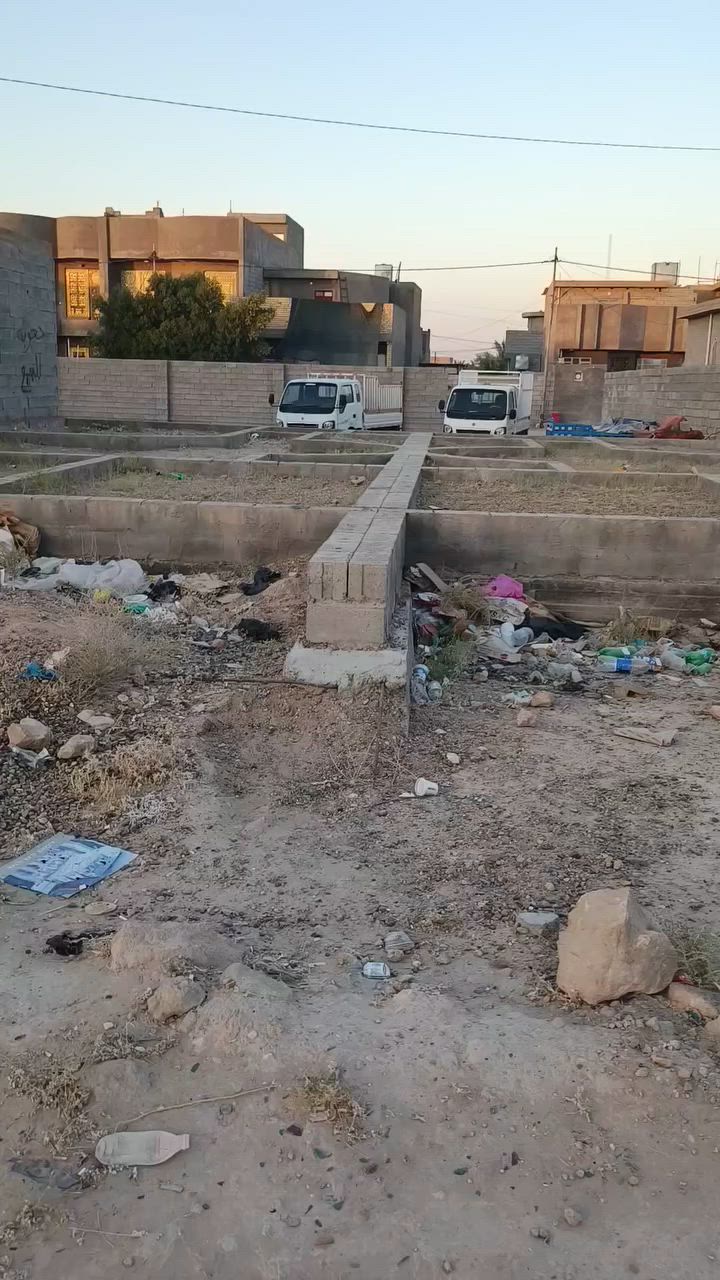 مساحة كل جعب 150متر
العنوان /حي المختار قرب جامع الخناجرة يبعدن عن الشارع التبليط مسافة 100متر 
جنس العقار عقد زراعي مروج معاملة طابو ومستليمن وصل 
ملاحظة الاجعب وياهن كرستة كاملة 
سعر الجعب الواحد 17مليون وبي مجال 
اثنين سعرهن 34 مليون وبيهن مجال ينباعن سوة أو واحد 
للاستفسار اكثر اتصال مباشر على الارقام التالية 
***********
***********
