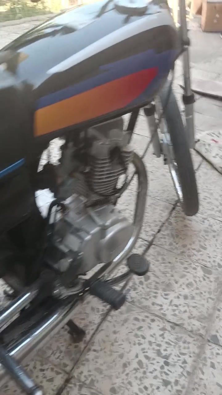 مكينه للبيع مديل 25 جديده ما مفتوحه ***********
