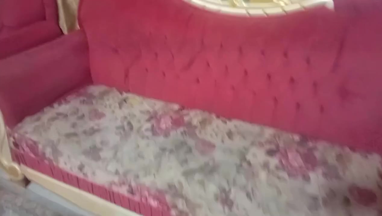 السلام عليكم تخم كامل 10مقاعد السعر 250والديوان 7قطع و المساند 6 السعر 100دوشك عالي مو ناصي‏‪***********‬‏ بي واتساب
