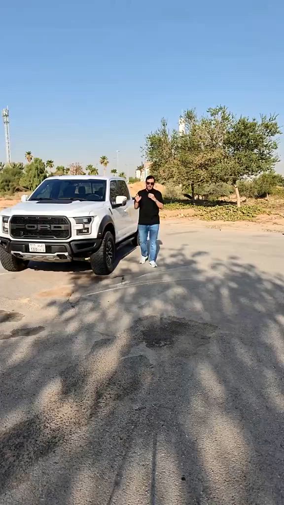 PatrolPack-Ultra 🚗⚡ جهاز طوارئ متكامل للسيارة يجمع بين مشغل بطارية بقوة 3000 أمبير لتشغيل المركبات 12V، وضاغط هواء ذكي بقوة 150PSI مع إيقاف تلقائي للإطارات، وباور بنك 16000mAh بشحن سريع 65W، وشاشة LED كبيرة، وكشاف طوارئ متعدد الأوضاع ليمنحك الأمان والطاقة في كل رحلة


**إذا كنت صاحب هذا الإعلان وتريد حذفه لأي سبب، رجاءا أرسل رسالة إلى الدعم الفني**