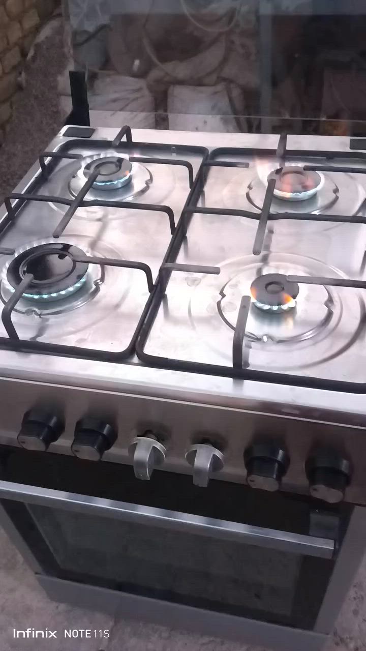 طباخ ايطالي اربع مشاعل نضيف كلش شغال علفحص للاستفسار وات ساب اتصال هاتفي
***********
***********
أو علخاص توصيل موجود

