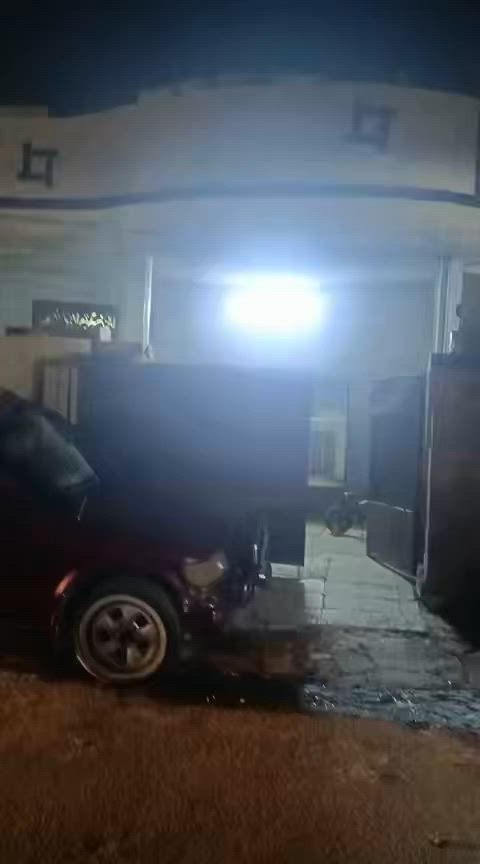 سلام عليكم دار للبيع في منطقه الري ٩٠متر طابو صرف الاستفسار تصال عل رقم ***********
