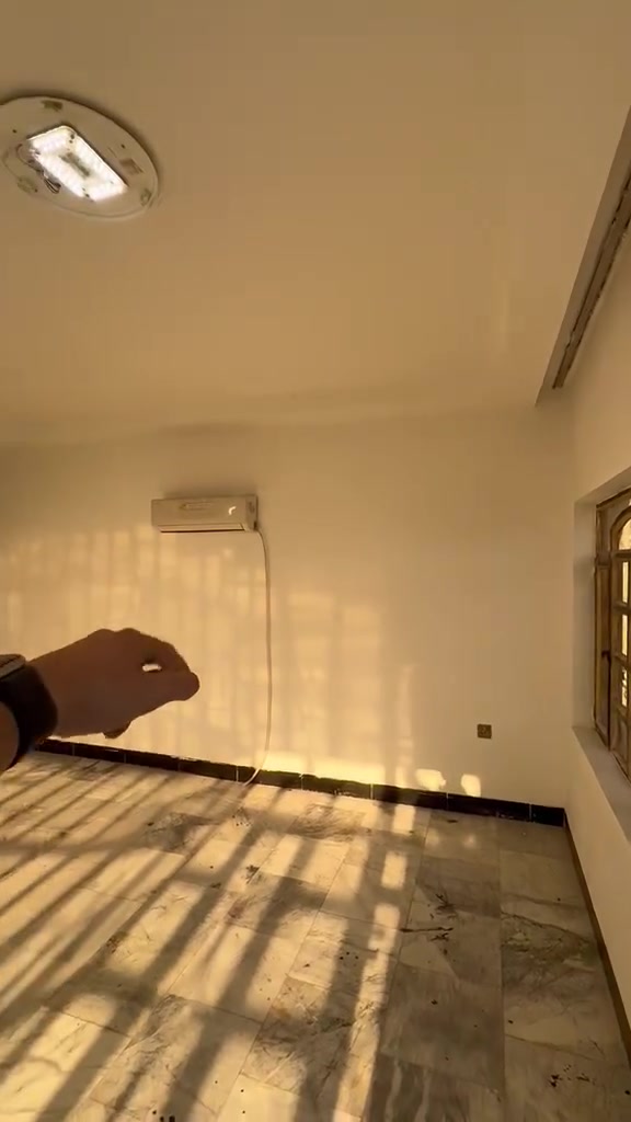 شقة للإيجار | العطيفية - قرب مدخل الكاظمية 📍
✨ الطابق الأول
📐 المساحة: 170 م²
🛏️ غرفتان نوم
🛋️ صالة
🚿 خدمات متكاملة
💰 الإيجار: 1,000,000 دينار قابل للتفاوض.
رقم***********

