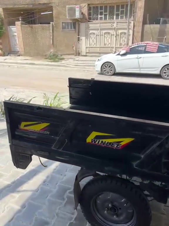 السلام عليكم ستوته للبيع كهربائيات كلها جديده 
العنوان علي صالح مقابيل مرور الطوبجي 
لاستفسار لاتصال على رقم ***********
